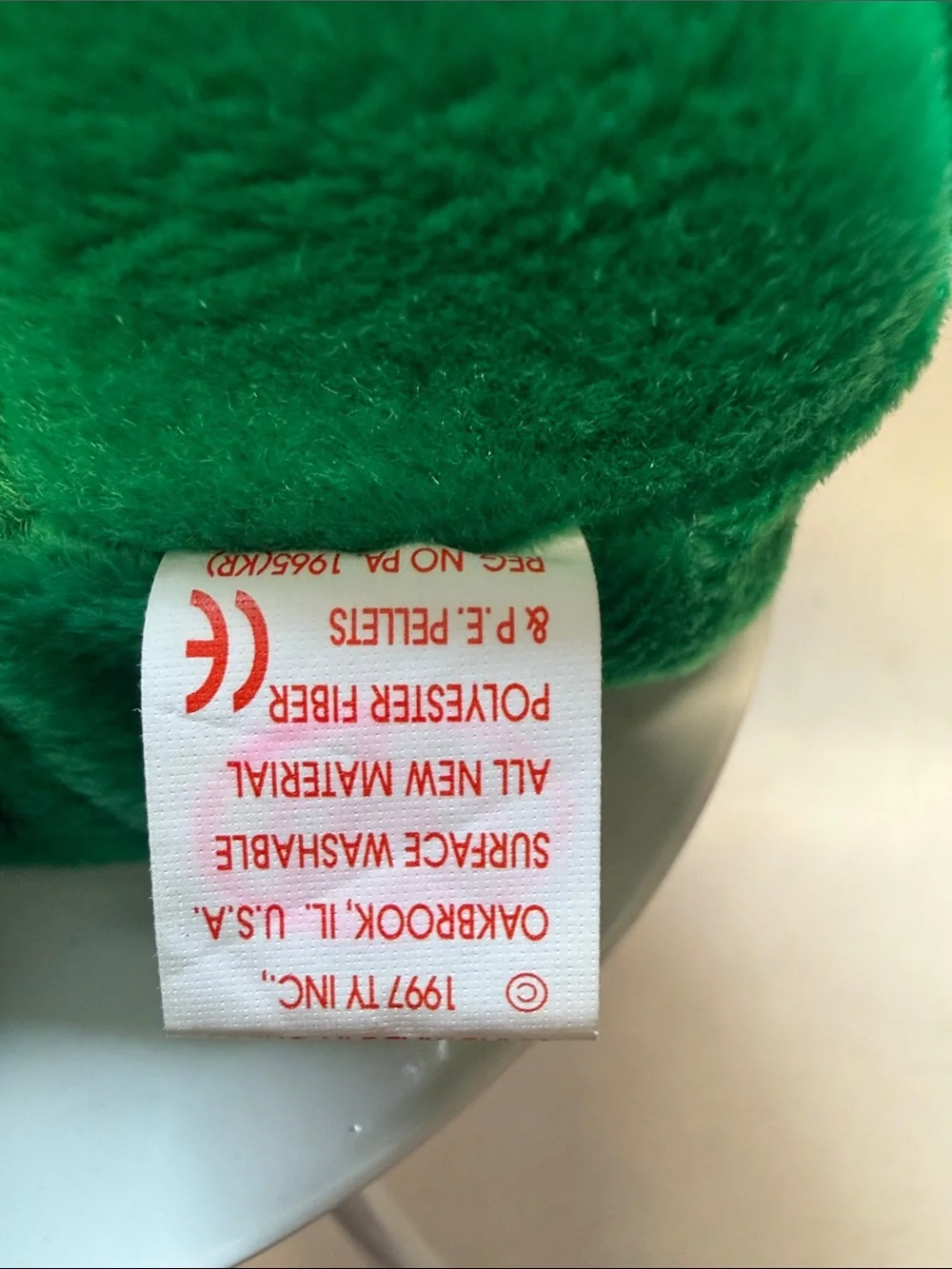 NWT Ty Erin Emerald Green Beanie Baby Bear with Shamrock Detail